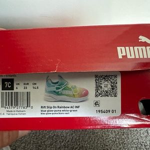 Like new puma rift slip on rainbow toddler girl sneakers size 8